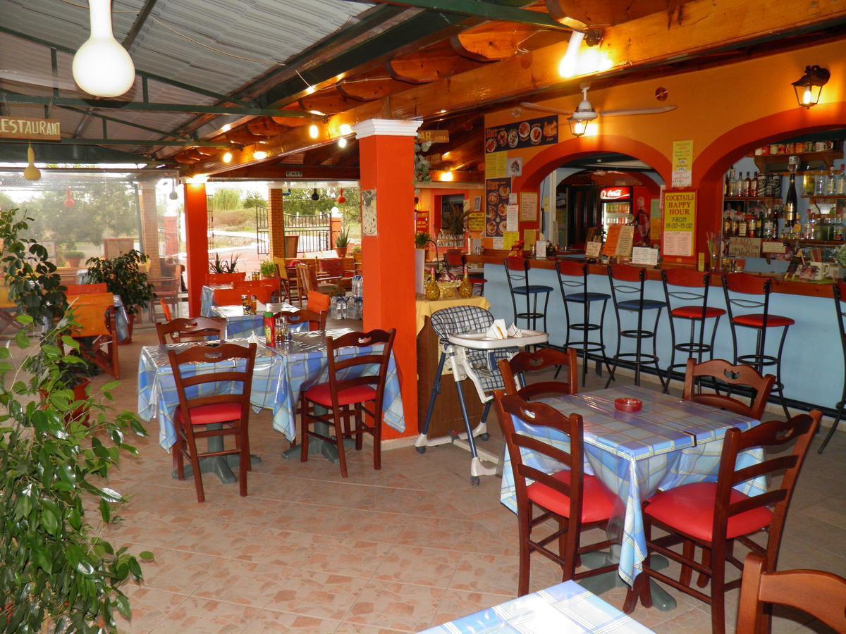 Stars Hotel (Adults Only) Άγιος Γεώργιος Εξωτερικό φωτογραφία
