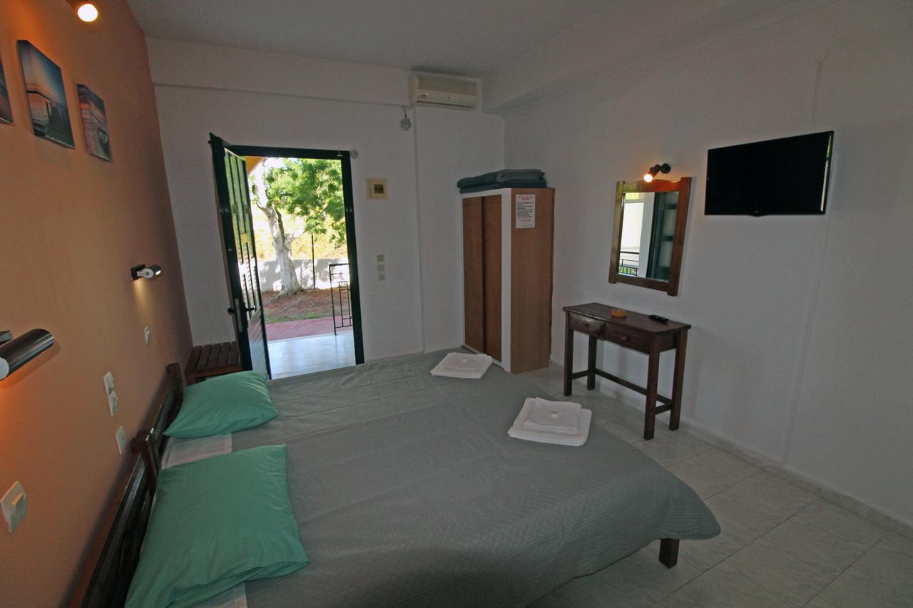Stars Hotel (Adults Only) Άγιος Γεώργιος Εξωτερικό φωτογραφία