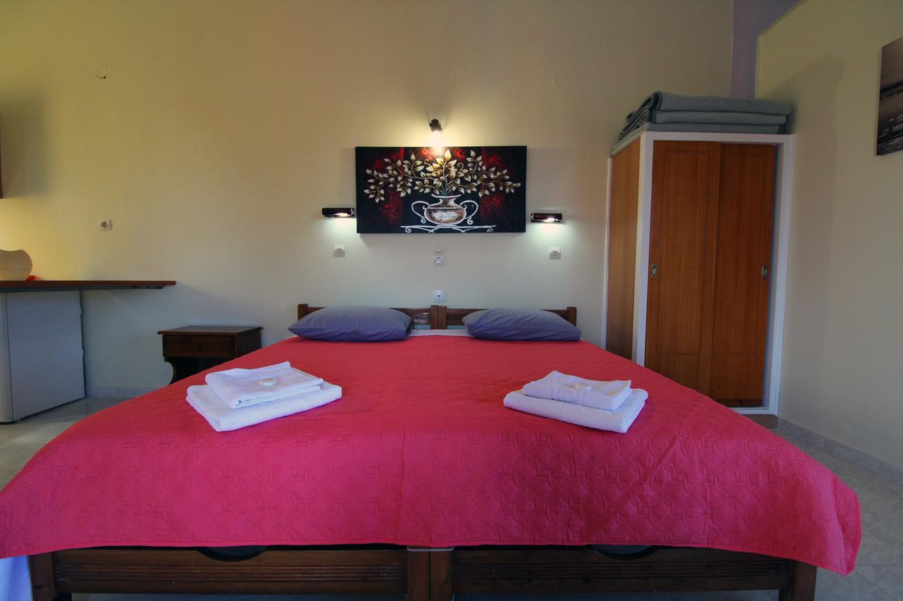 Stars Hotel (Adults Only) Άγιος Γεώργιος Εξωτερικό φωτογραφία
