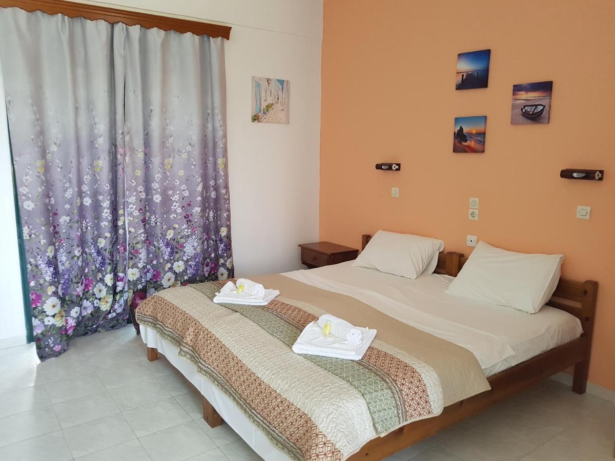 Stars Hotel (Adults Only) Άγιος Γεώργιος Εξωτερικό φωτογραφία