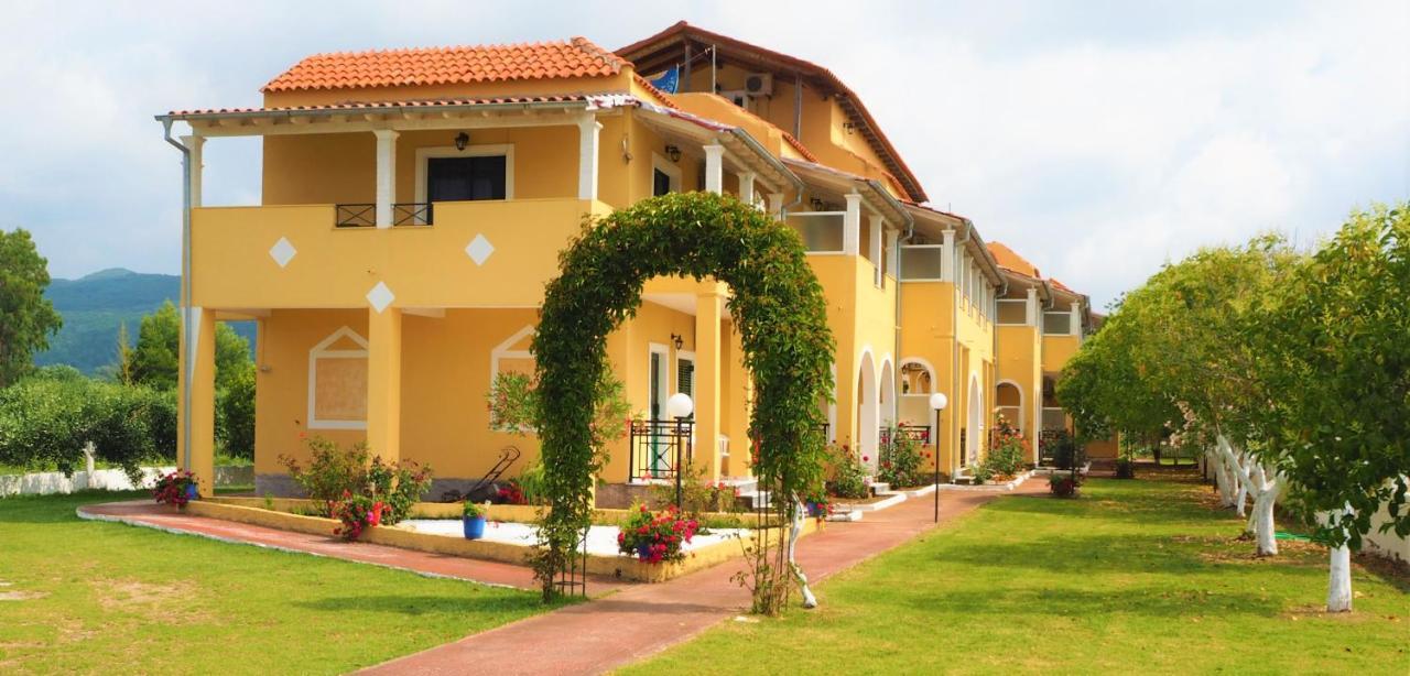 Stars Hotel (Adults Only) Άγιος Γεώργιος Εξωτερικό φωτογραφία