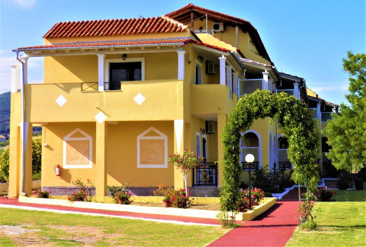 Stars Hotel (Adults Only) Άγιος Γεώργιος Εξωτερικό φωτογραφία